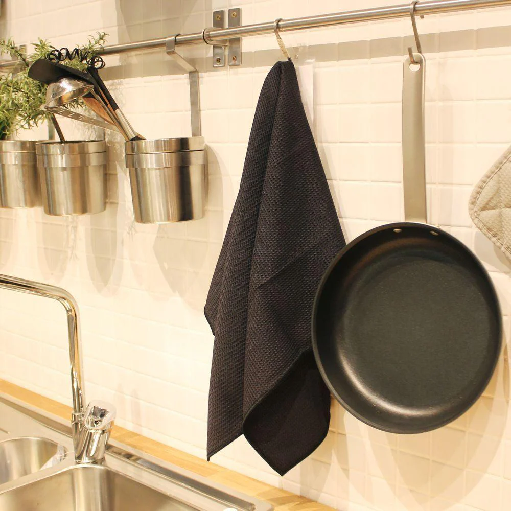 White Magic Microfibre Tea Towel Pebble - Image 10